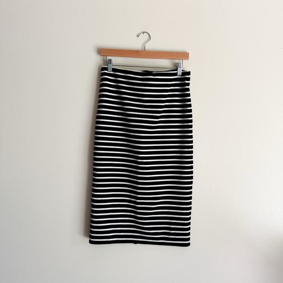 Loft Black + White Striped Form Fitting Pencil Skirt - Small - Picture 1 of 6